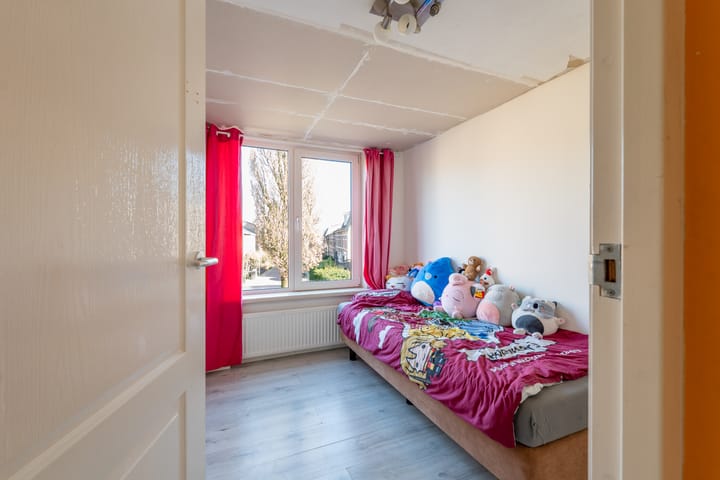 Photo 23 of Azaleastraat 11