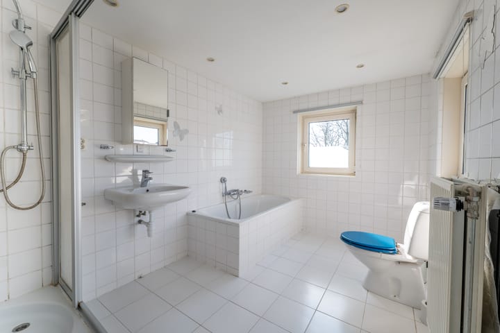 Photo 32 of Azaleastraat 11