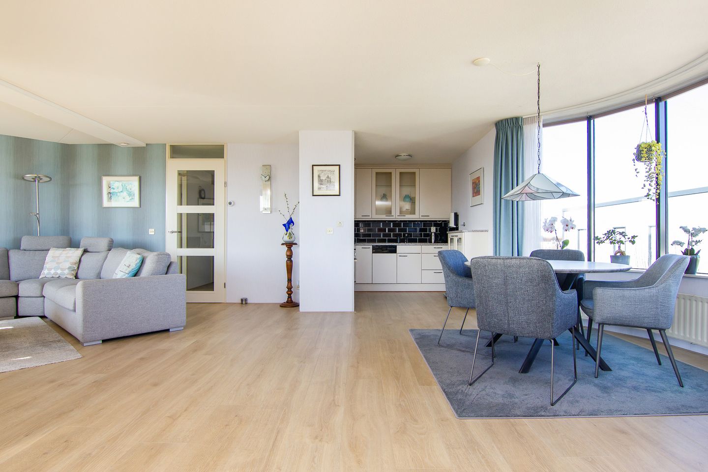 Foto 14 van Maan Bastion 460