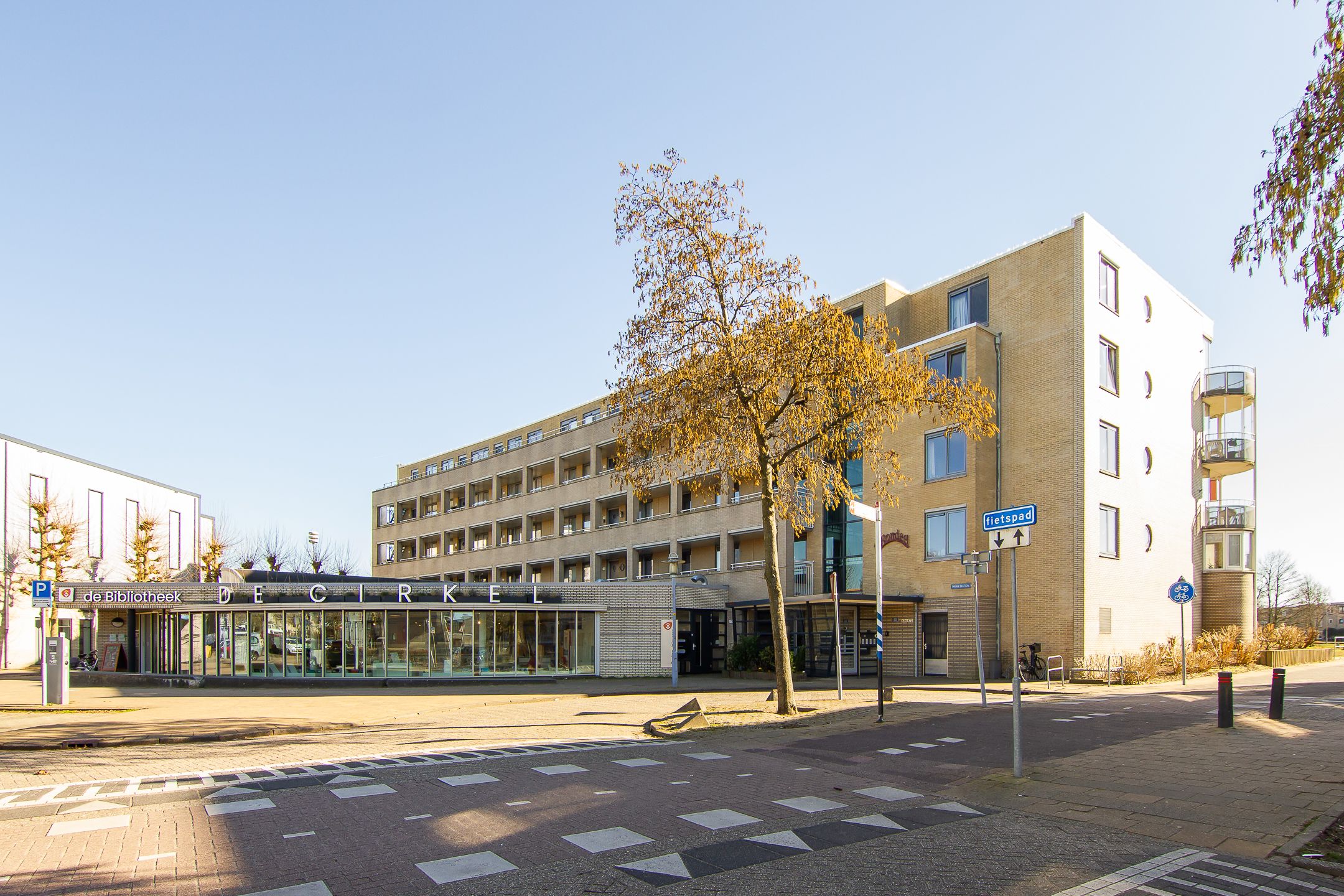 Foto 39 van Maan Bastion 460