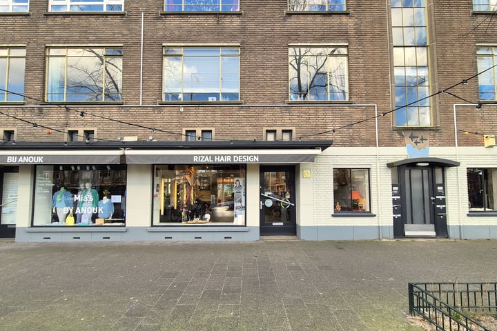 Goudsbloemlaan 130, Den Haag