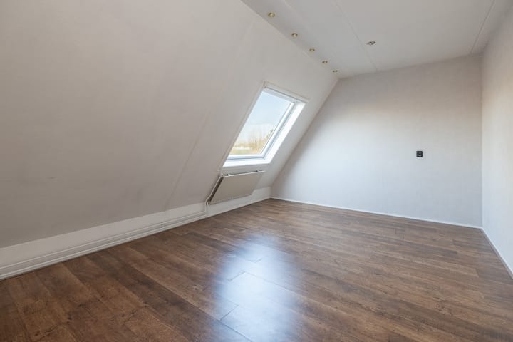 Photo 16 of Houtwal 22