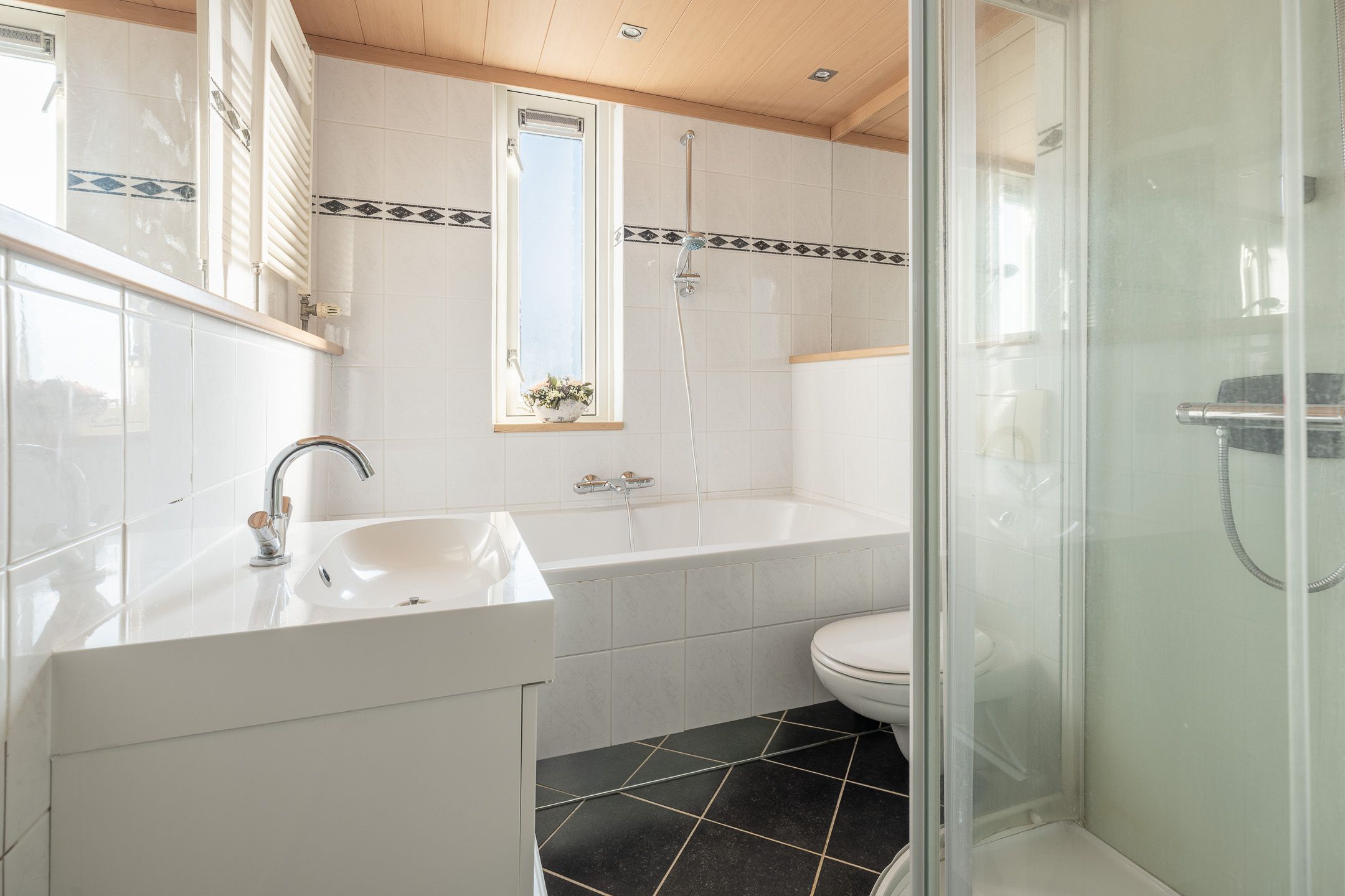 Foto 21 van Houtwal 22