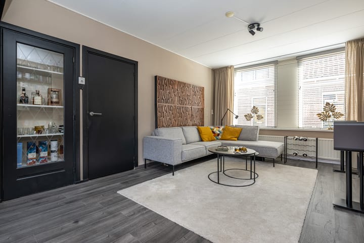 Foto 6 van Molendijk 17