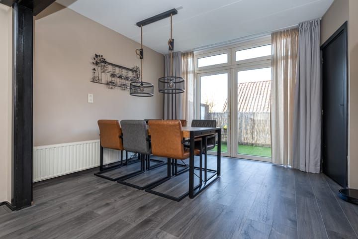 Foto 2 van Molendijk 17