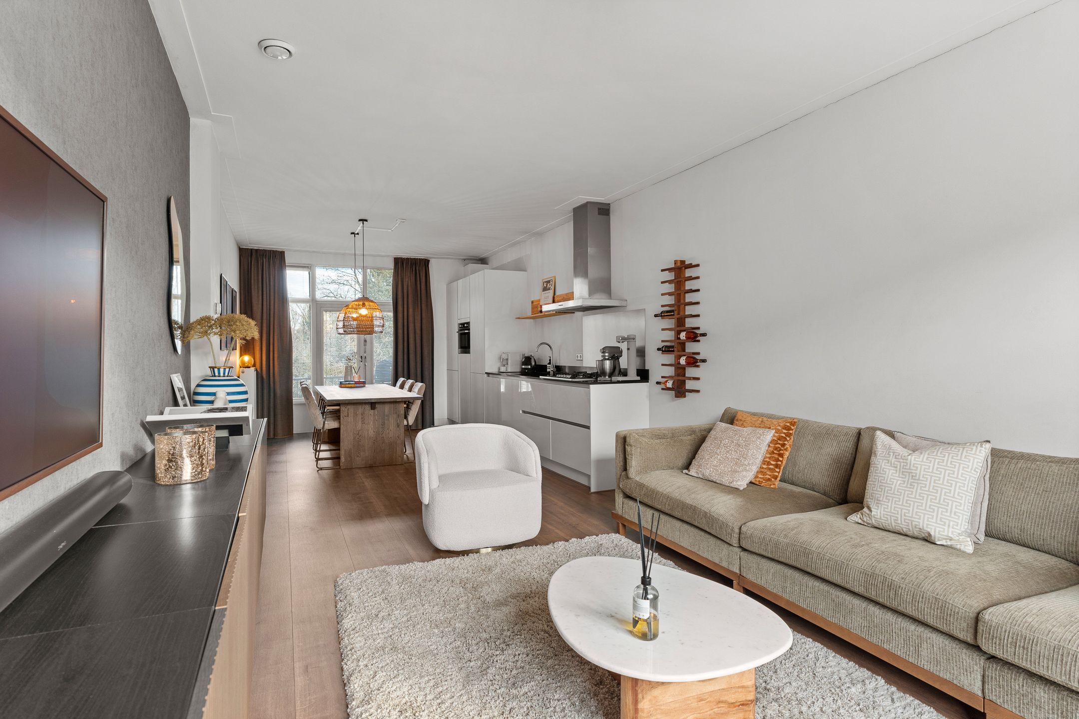 Foto 6 van Maasstraat 67-1