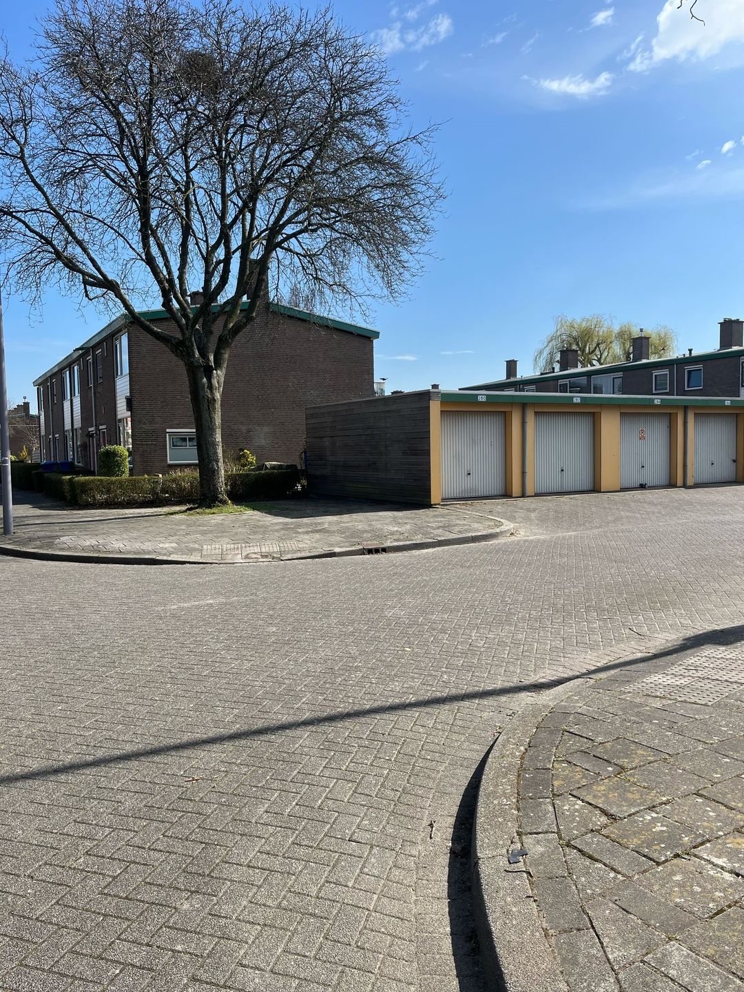 Foto 1 van Ellemare 280