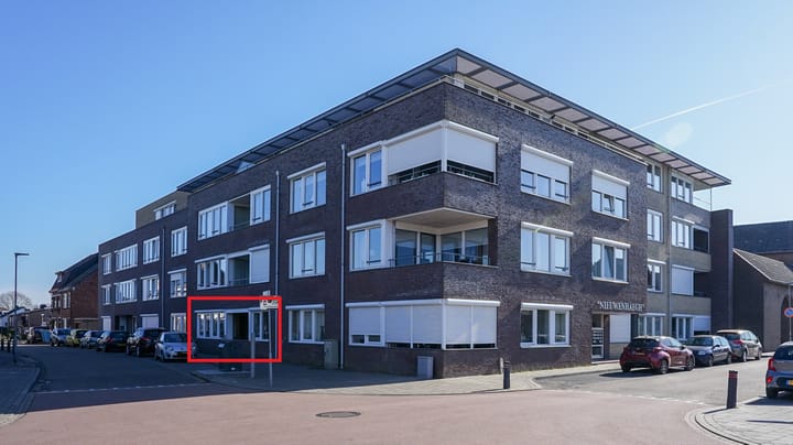 Foto 1 van Dorpstraat 30-C