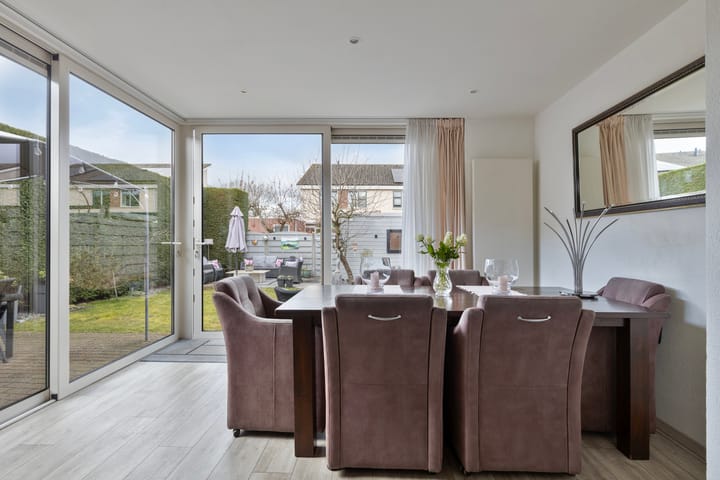 Photo 13 of Meerkoet 36