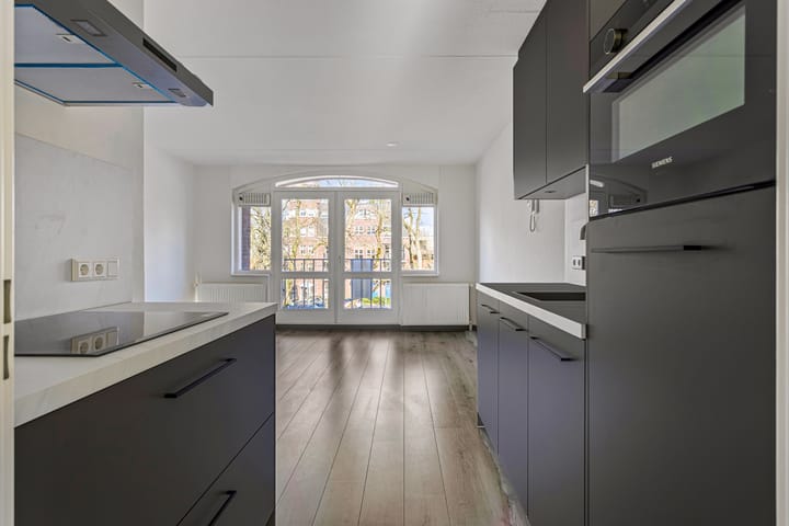 Foto 3 van Tuinpad 14