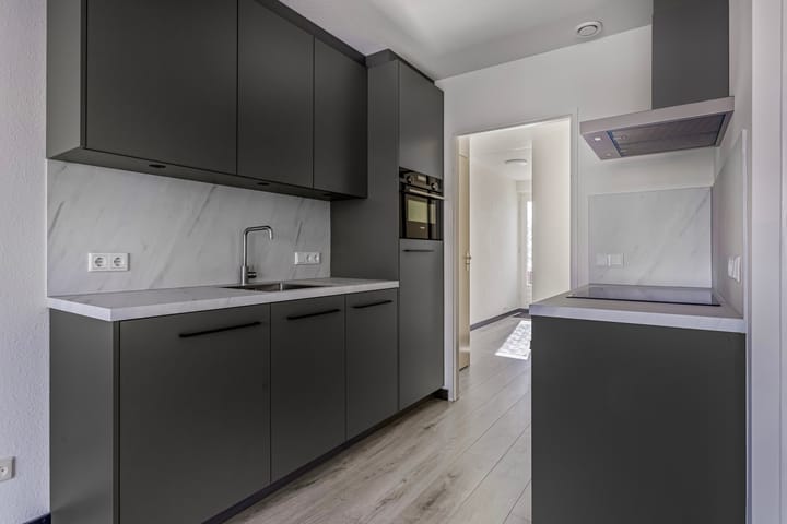 Foto 4 van Tuinpad 14