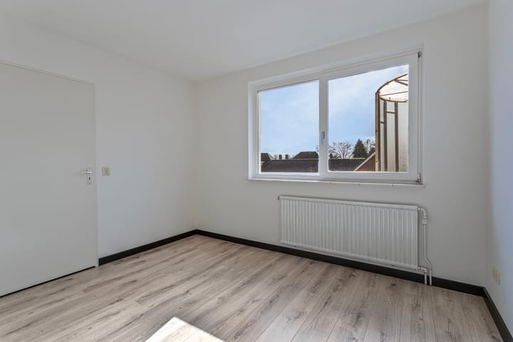 Photo 15 of Tuinpad 14