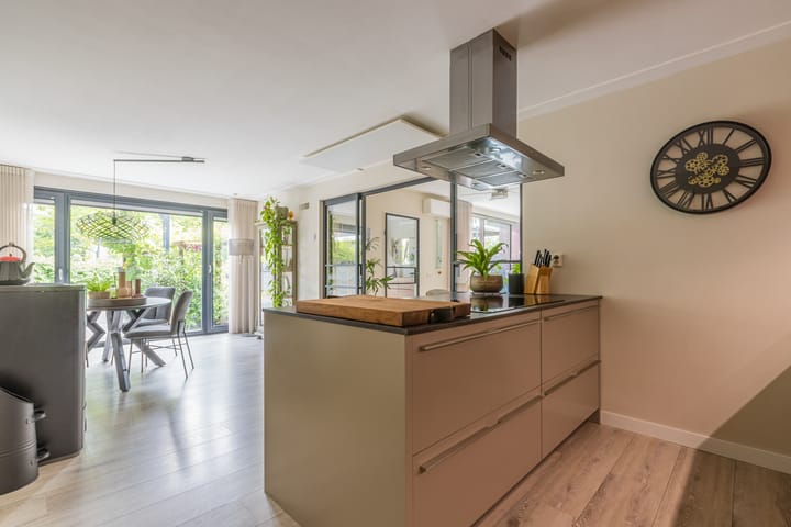 Foto 18 van Vasalisstraat 8