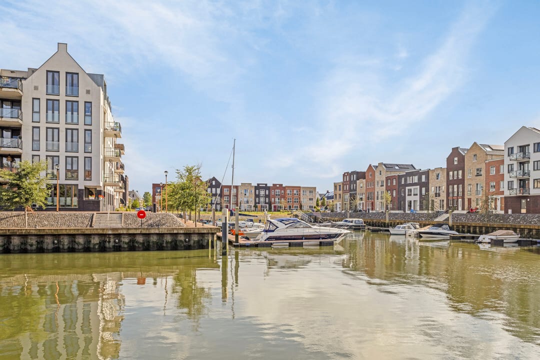 Foto 1 van Veerkade 338