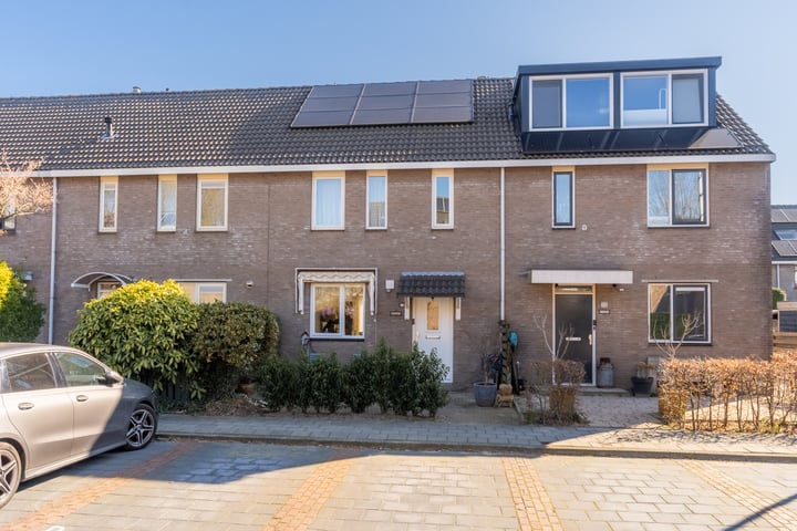 Foto 1 van Bouwmeester 16