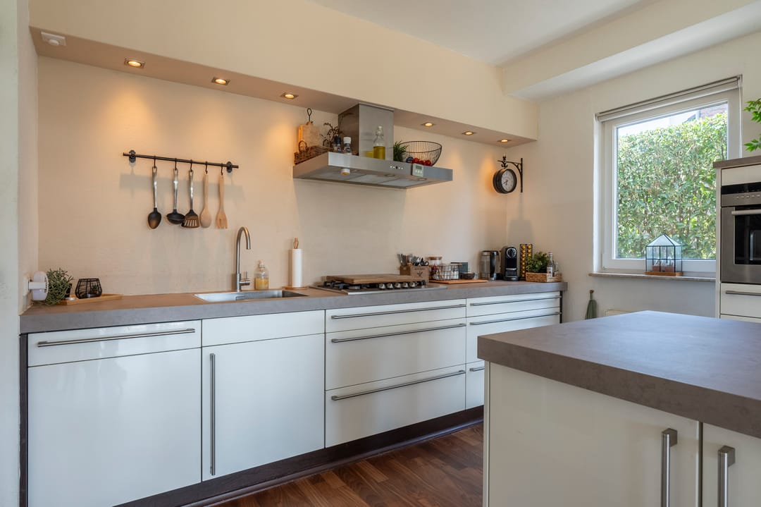 Foto 11 van Burgemeester Van Laarstraat 19