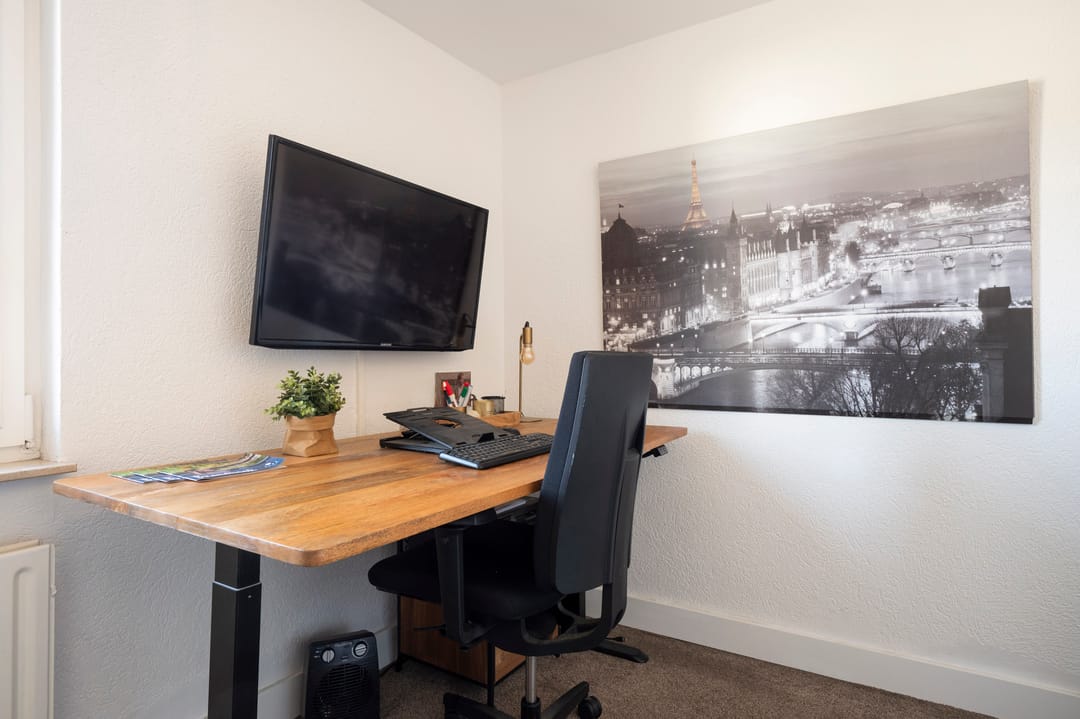 Foto 28 van Burgemeester Van Laarstraat 19