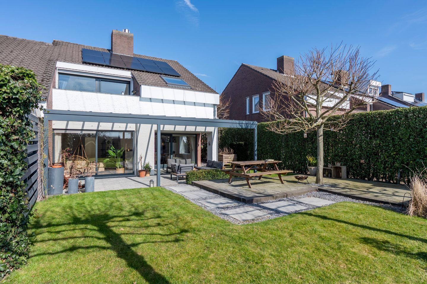 Foto 34 van Burgemeester Van Laarstraat 19