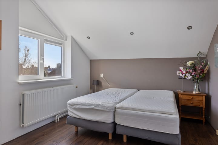 Foto 16 van Graaf Willem II laan 15