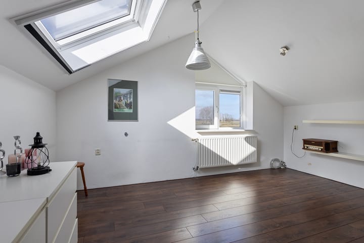 Foto 17 van Graaf Willem II laan 15