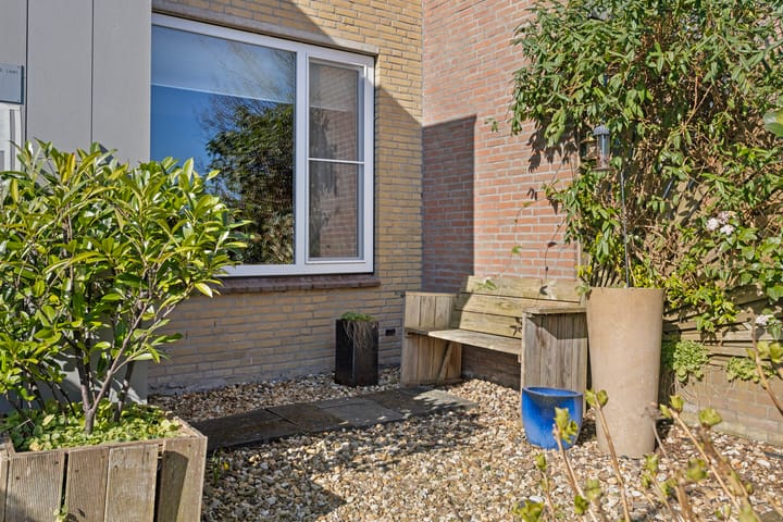 Foto 21 van Graaf Willem II laan 15