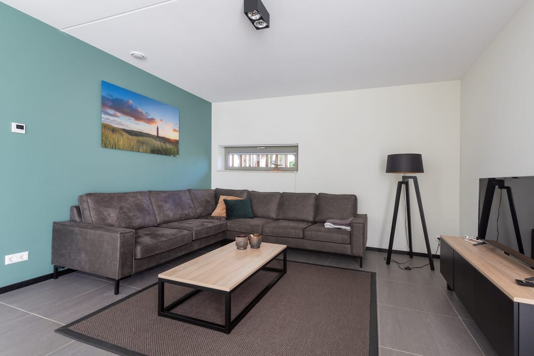 Photo 11 of Ridderstee 203