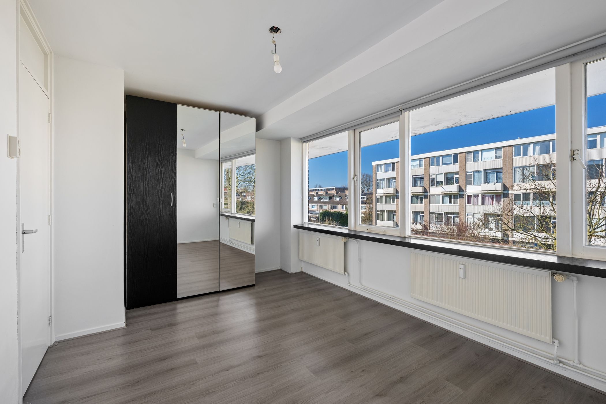 Photo 15 of Ir Lelystraat 12