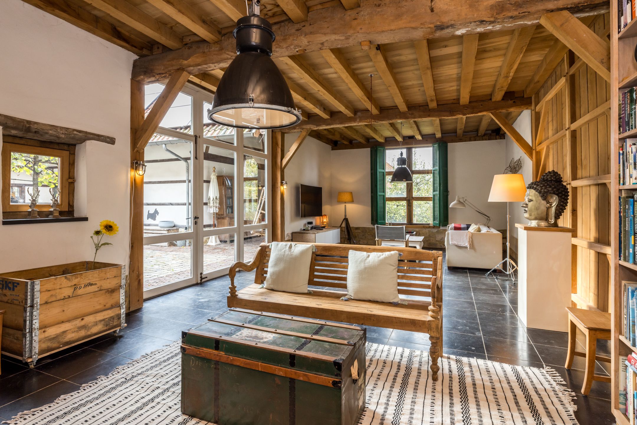 Foto 3 van Esschenderweg 1