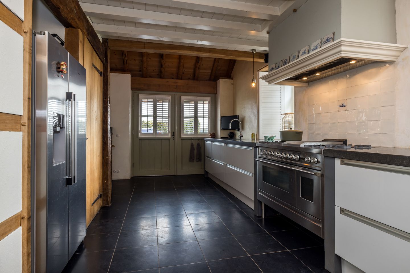 Foto 19 van Esschenderweg 1