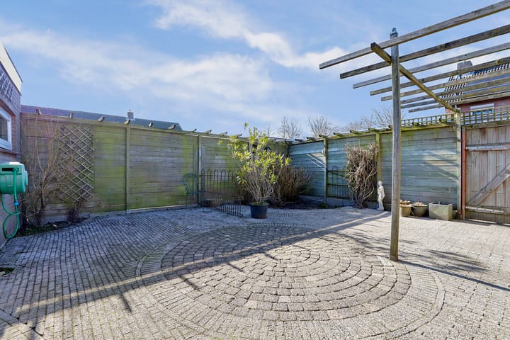 Photo 41 of Gerstakker 1