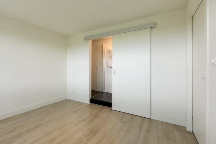 Photo 7 of Burgemeester Verwielstraat 2-C07