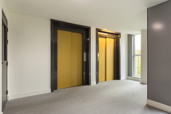 Photo 17 of Burgemeester Verwielstraat 2-C07