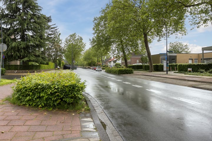 Photo 23 of Burgemeester Verwielstraat 2-C07