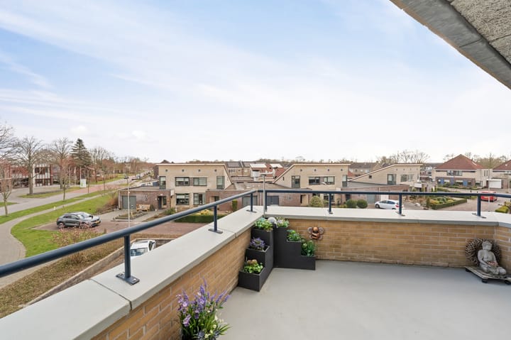 Photo 4 of Meester Kroezestraat 36