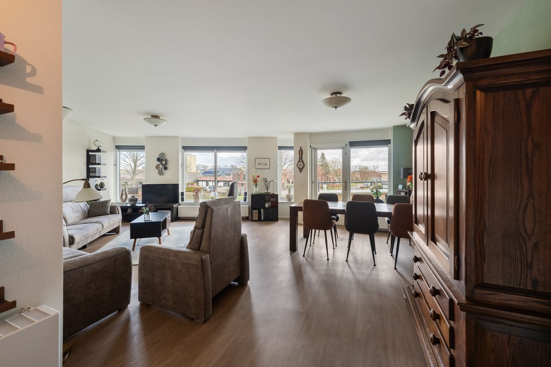 Photo 17 of Meester Kroezestraat 36