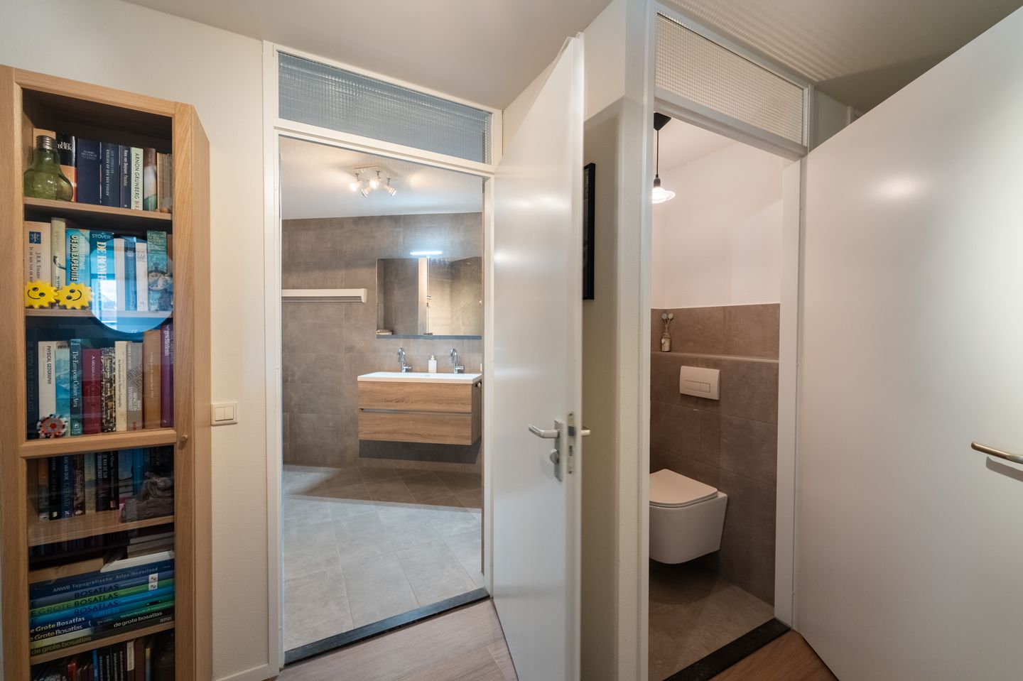 Photo 25 of Meester Kroezestraat 36