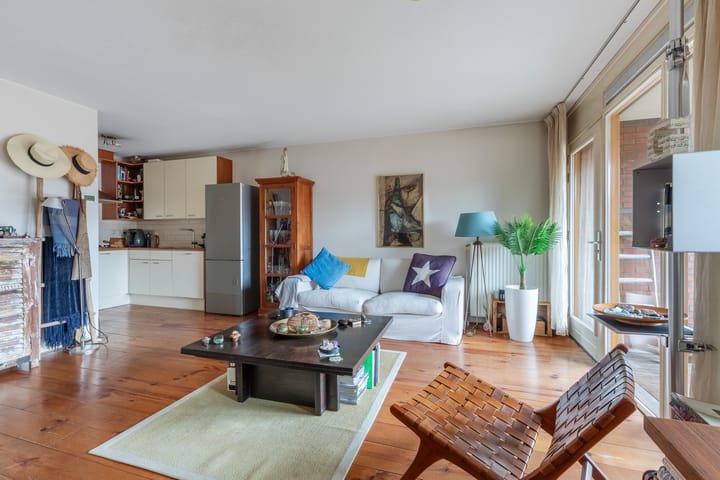 Foto 8 van Langestraat 63-N