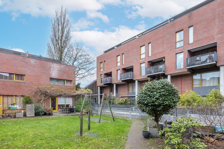 Foto 29 van Langestraat 63-N