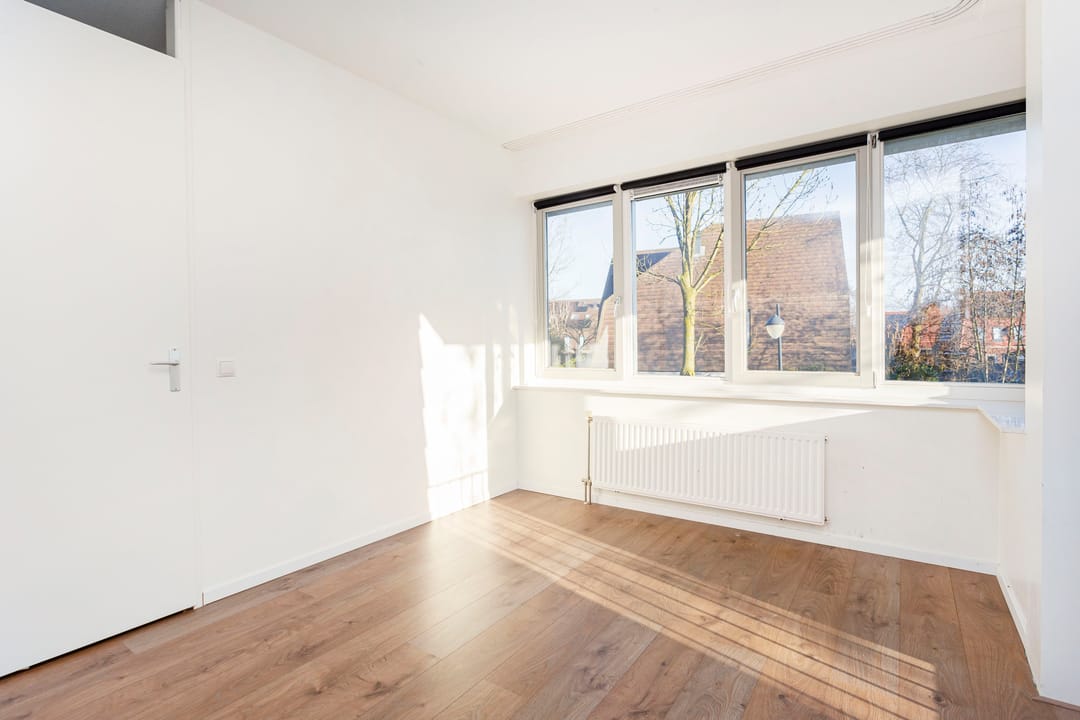 Foto 16 van Leilat 83