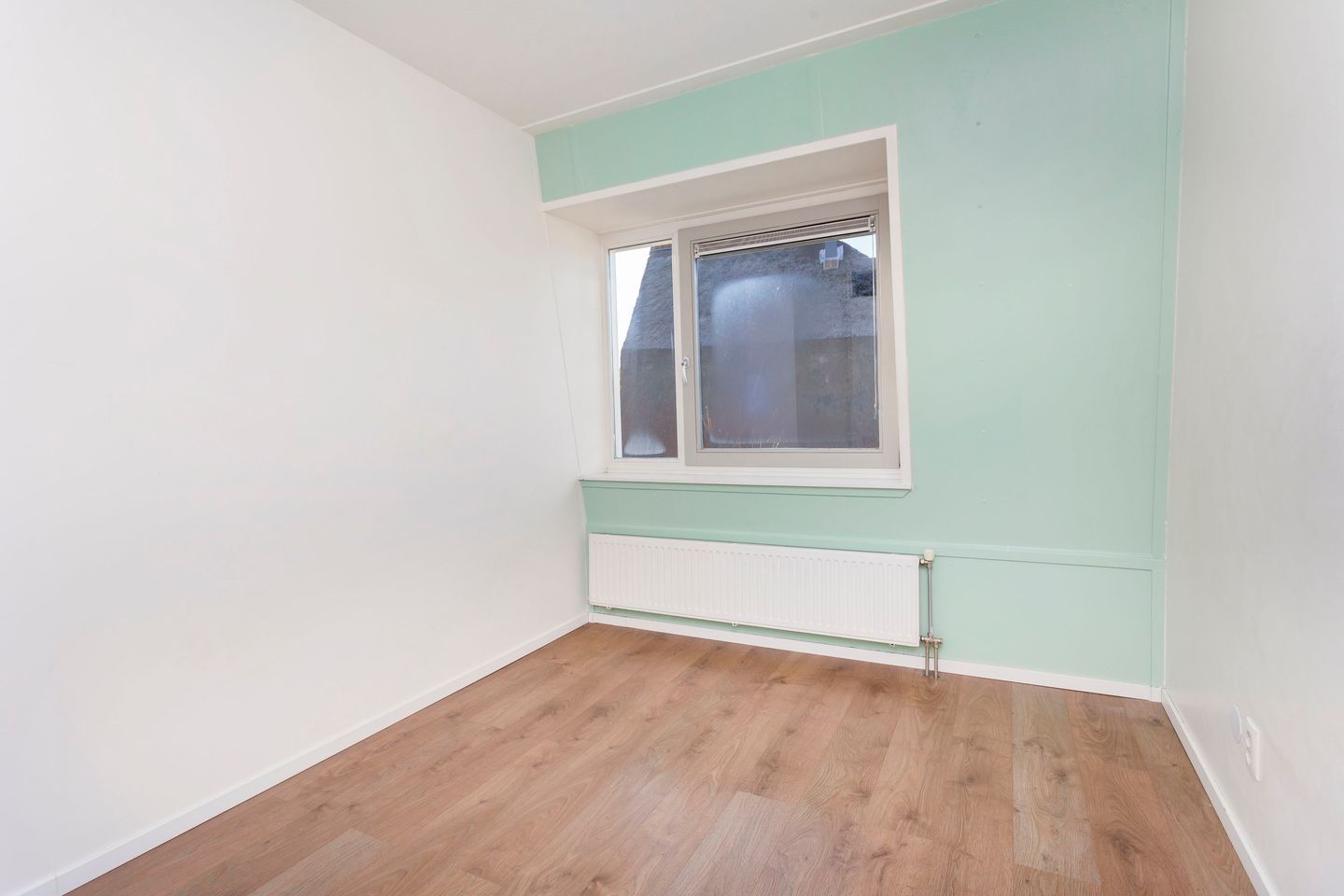 Foto 19 van Leilat 83