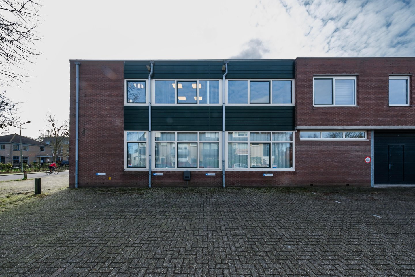 View photo 5 of Polderweg 10