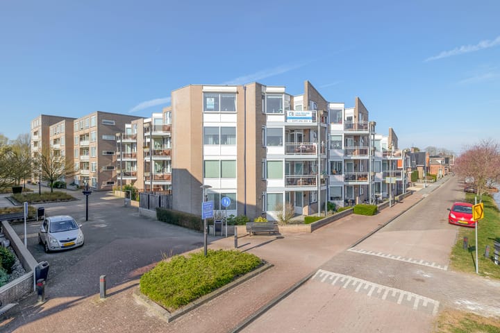 Foto 8 van Havenplein 32