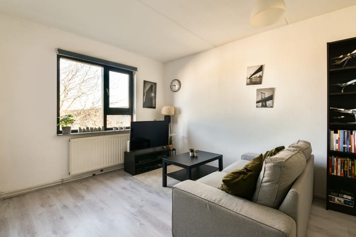 Foto 7 van Berthold Brechtstraat 751