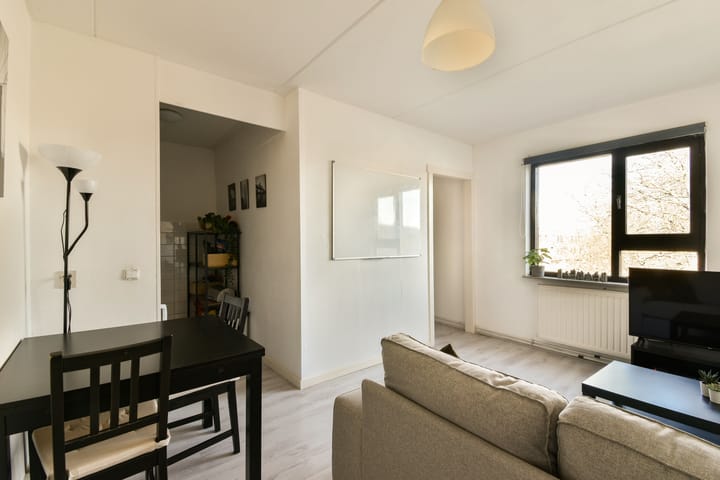 Foto 3 van Berthold Brechtstraat 751