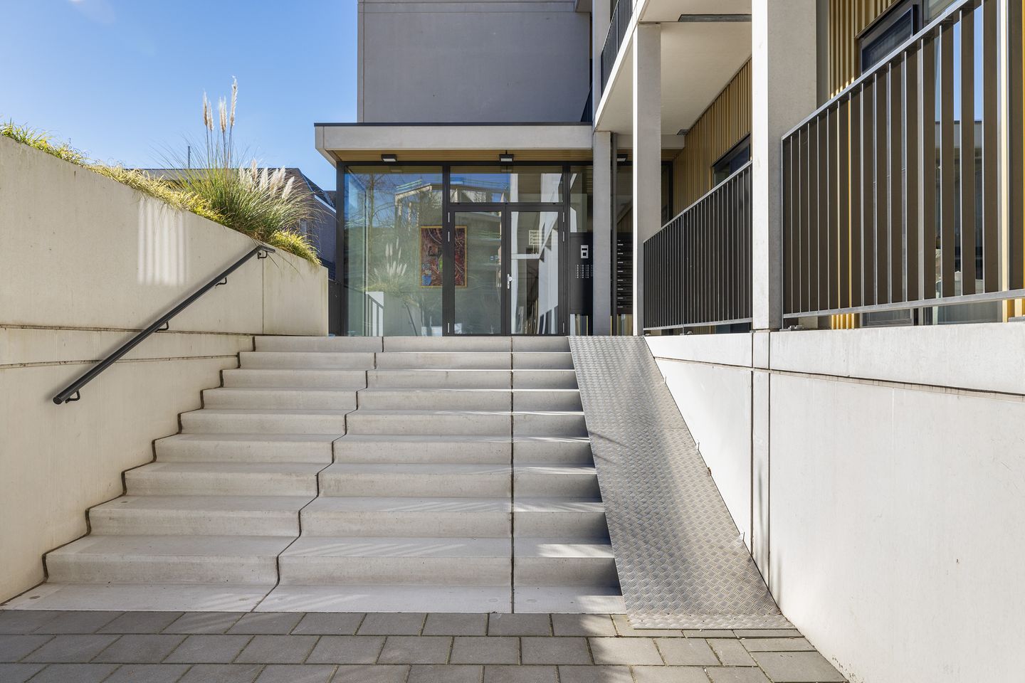 Photo 4 of Van Godewijckstraat 15-P