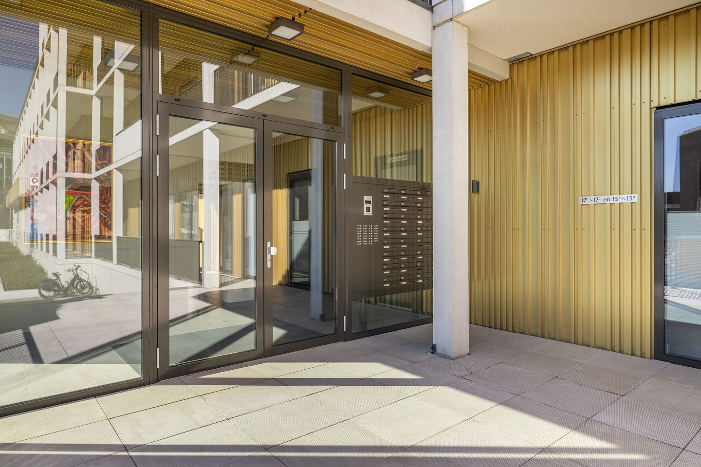 Photo 5 of Van Godewijckstraat 15-P