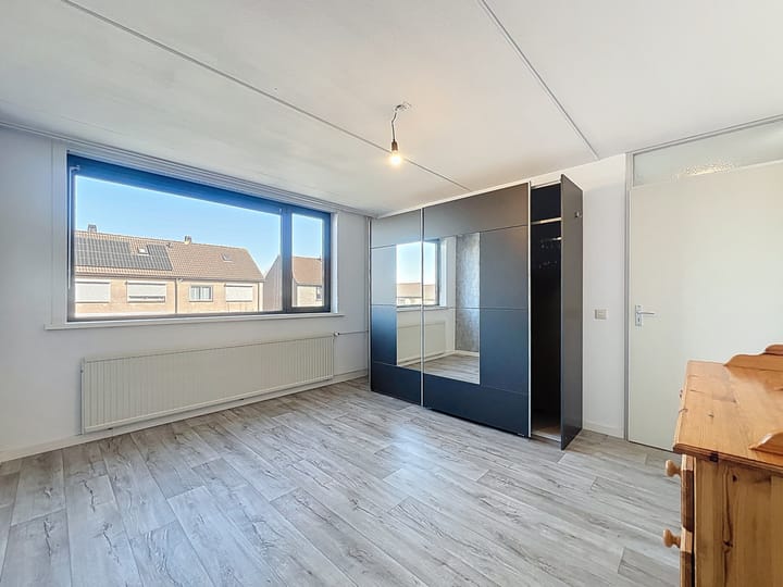 Photo 14 of Garsstraat 12