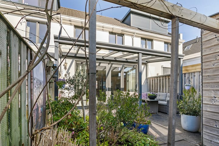 Foto 29 van Nobellaan 24