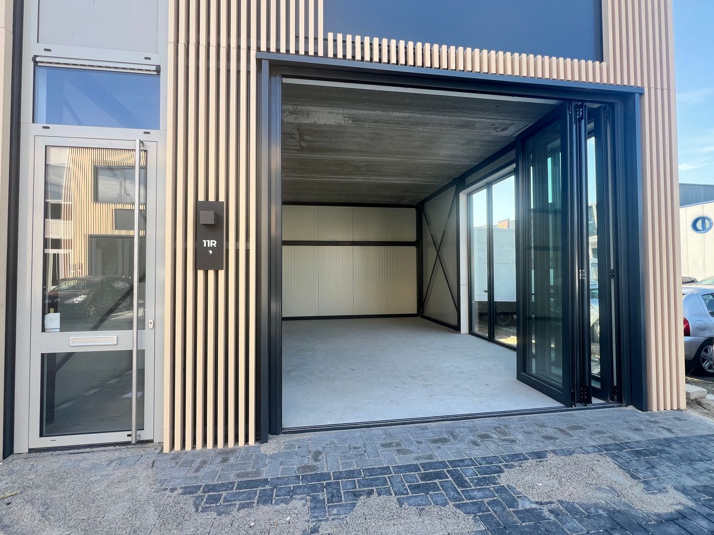 Bekijk foto 5 van Bolstoen 11-R