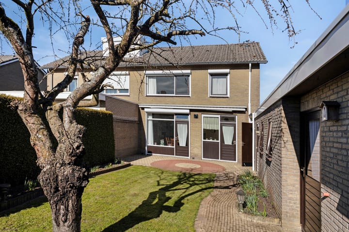 Foto 28 van Asterstraat 5